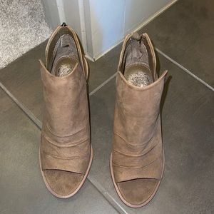 Vince Camuto Brown Wedges
